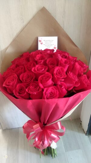 Bouquet por 50 rosas R78